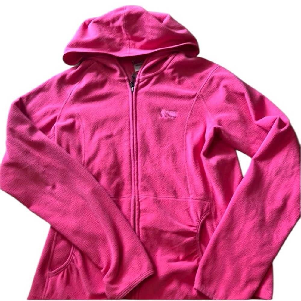 🟤Super soft, women’s zippered sweater
